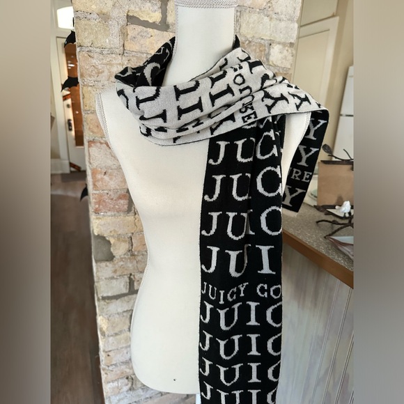 Juicy Couture reversible scarf black & white - Picture 3 of 5